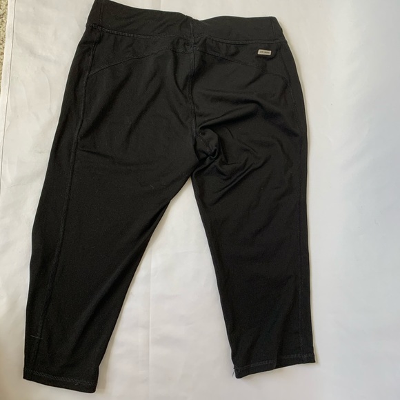🔥$5 SALE Danskin Black Capris Leggings - Picture 6 of 6
